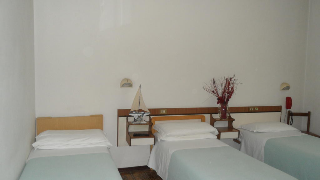 Autostop Duardi Hotel Bertinoro Kamer foto