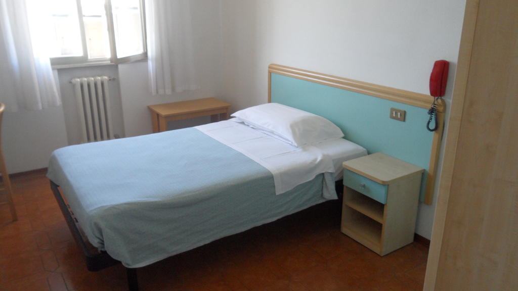 Autostop Duardi Hotel Bertinoro Kamer foto